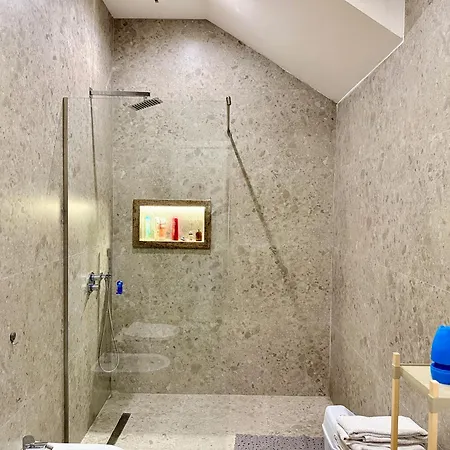 Ida Apartment